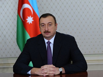 Azerbaijani president attends Victory Day ceremony in Baku